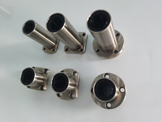 OEM SUS Steel Ball GCR15 Round Flange Bushing voor lineaire beweging